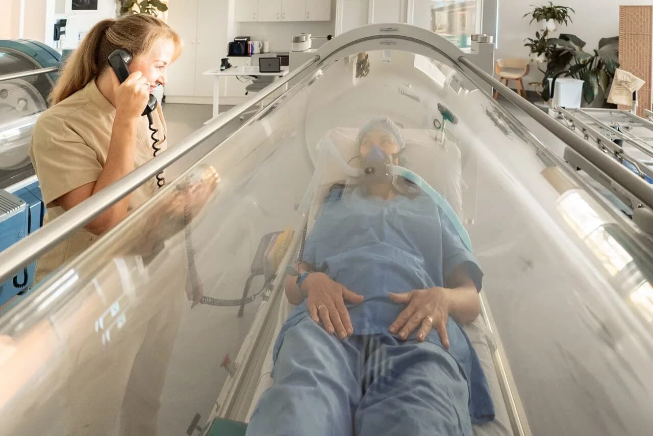 TGA-registered hyperbaric oxygen therapy chambers at Inspiring Choices Gold Coast